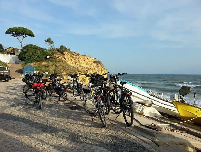 Radfahren Olhos de Agua