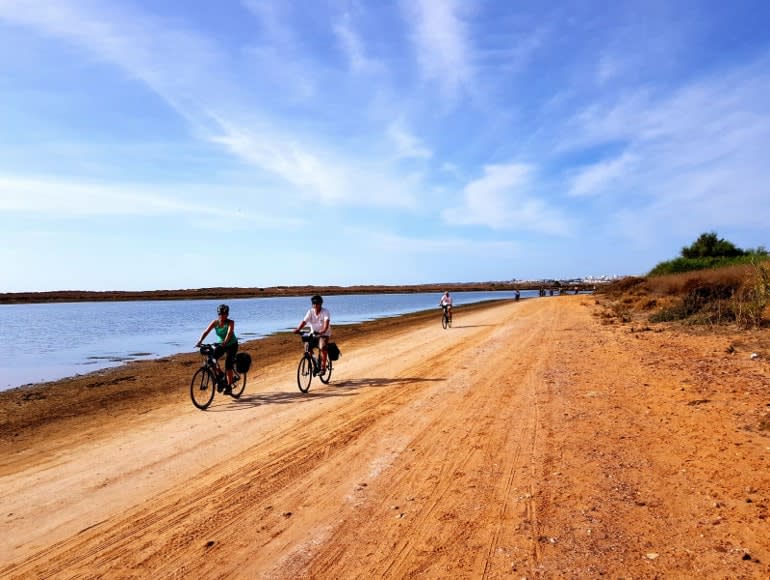 Cycling Ria de Alvor