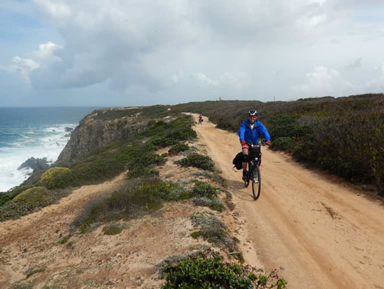 Roads near the ocean, bike tours coast to coast cycling holidays | MegaSport Travel